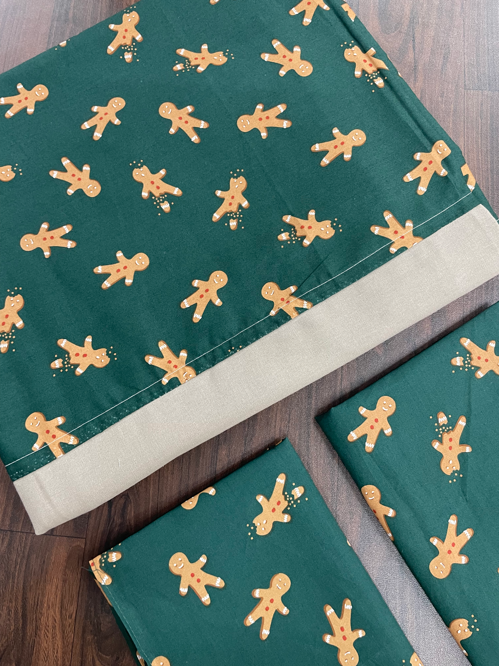 Cotton Border Bedsheet Queen 90x100 Inch – Royal Mantel