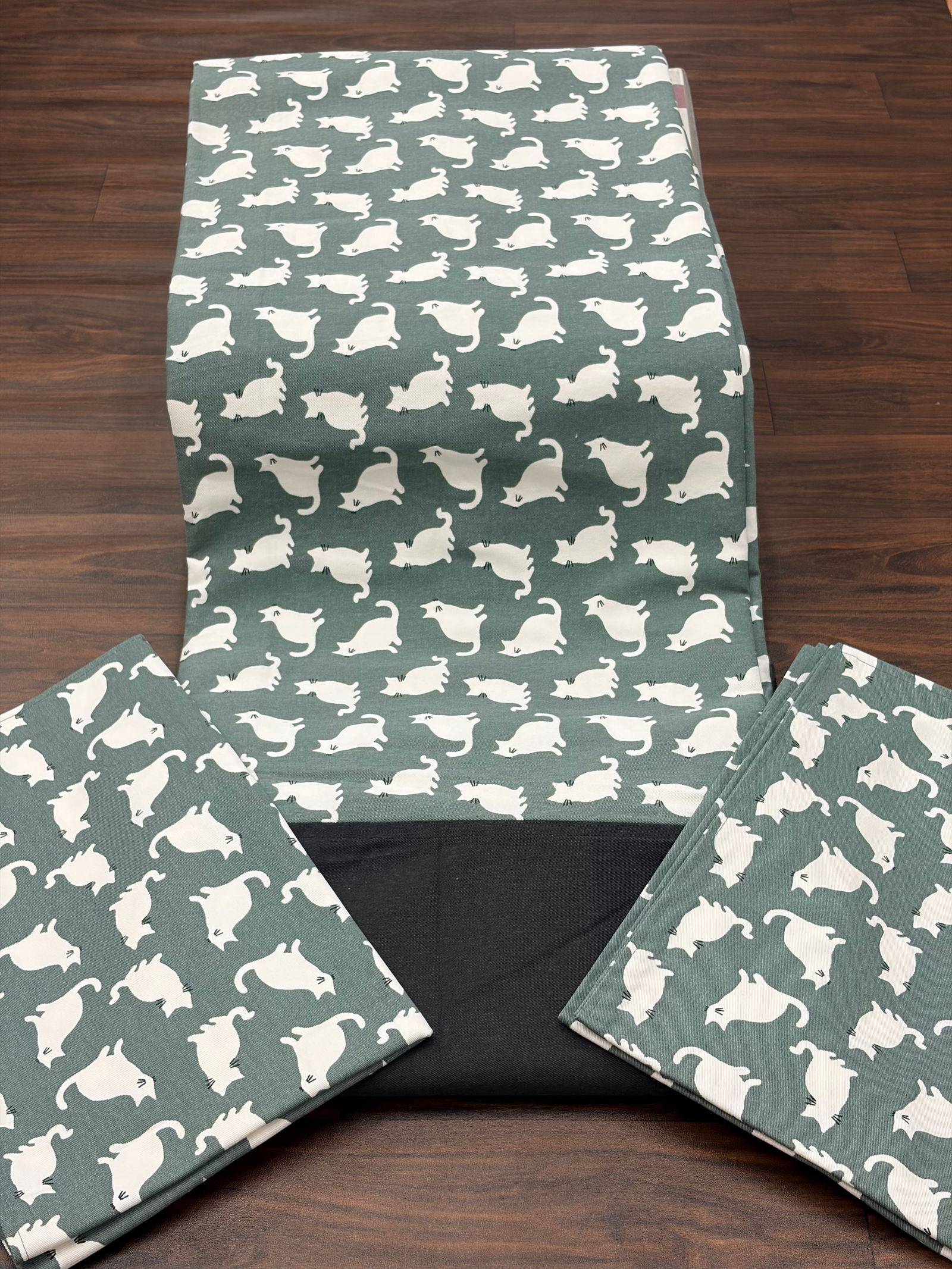 Cotton Border Bedsheet King 100x110 Inch