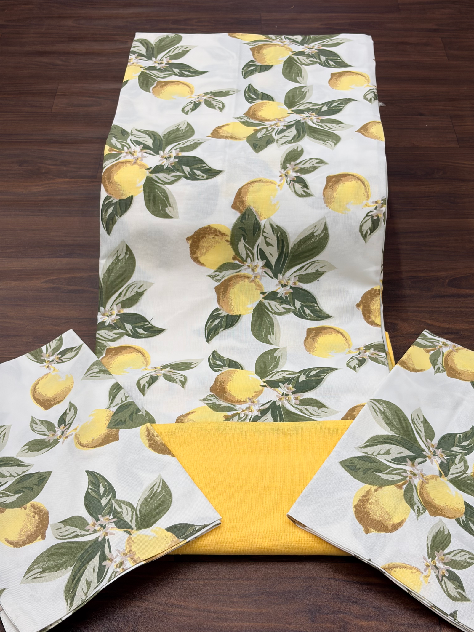 Cotton Border Bedsheet King 100x110 Inch – Royal Mantel