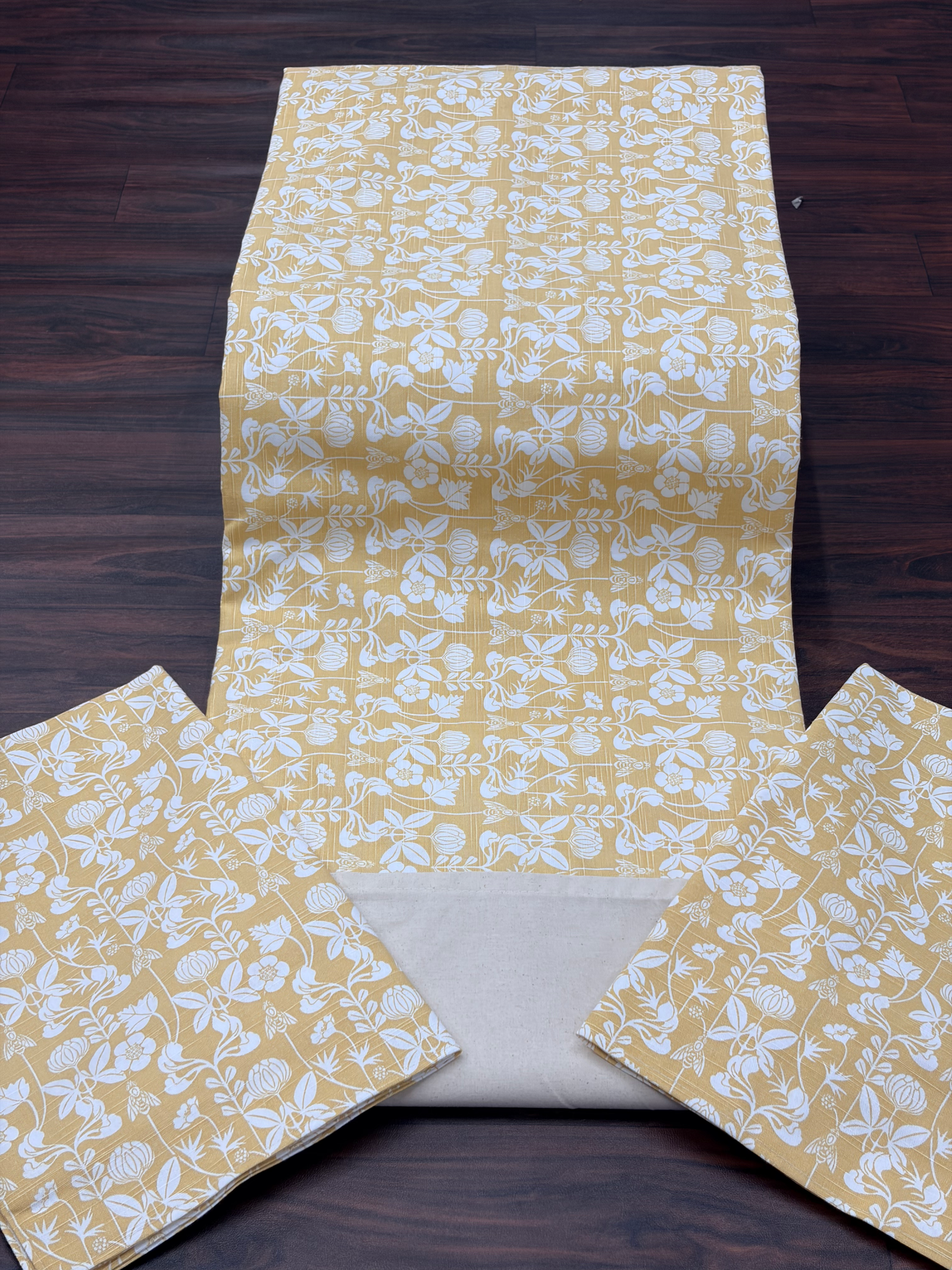 Cotton Border Bedsheet King 100x110 Inch – Royal Mantel