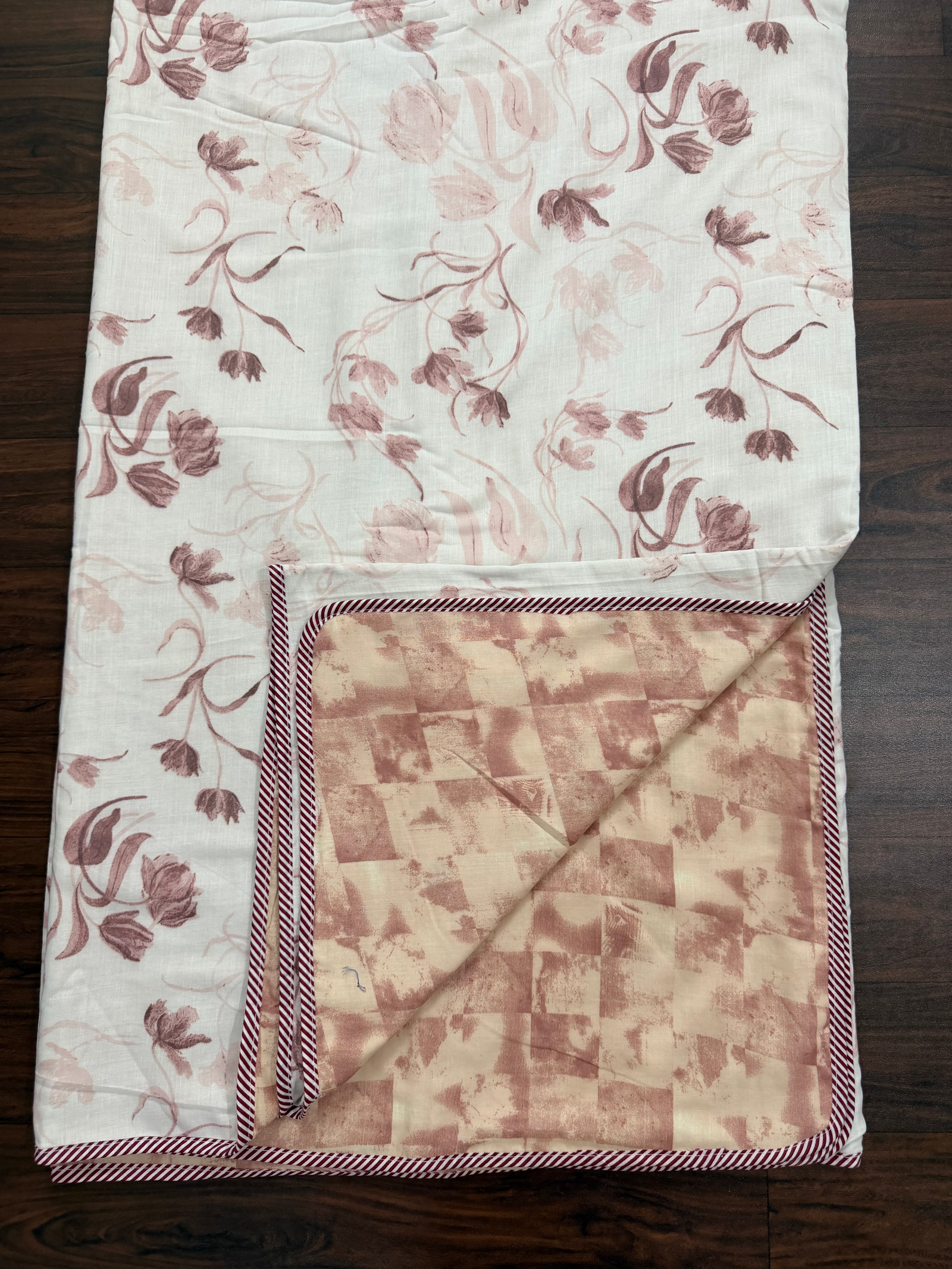 Mulmul cotton Dohar – Royal Mantel