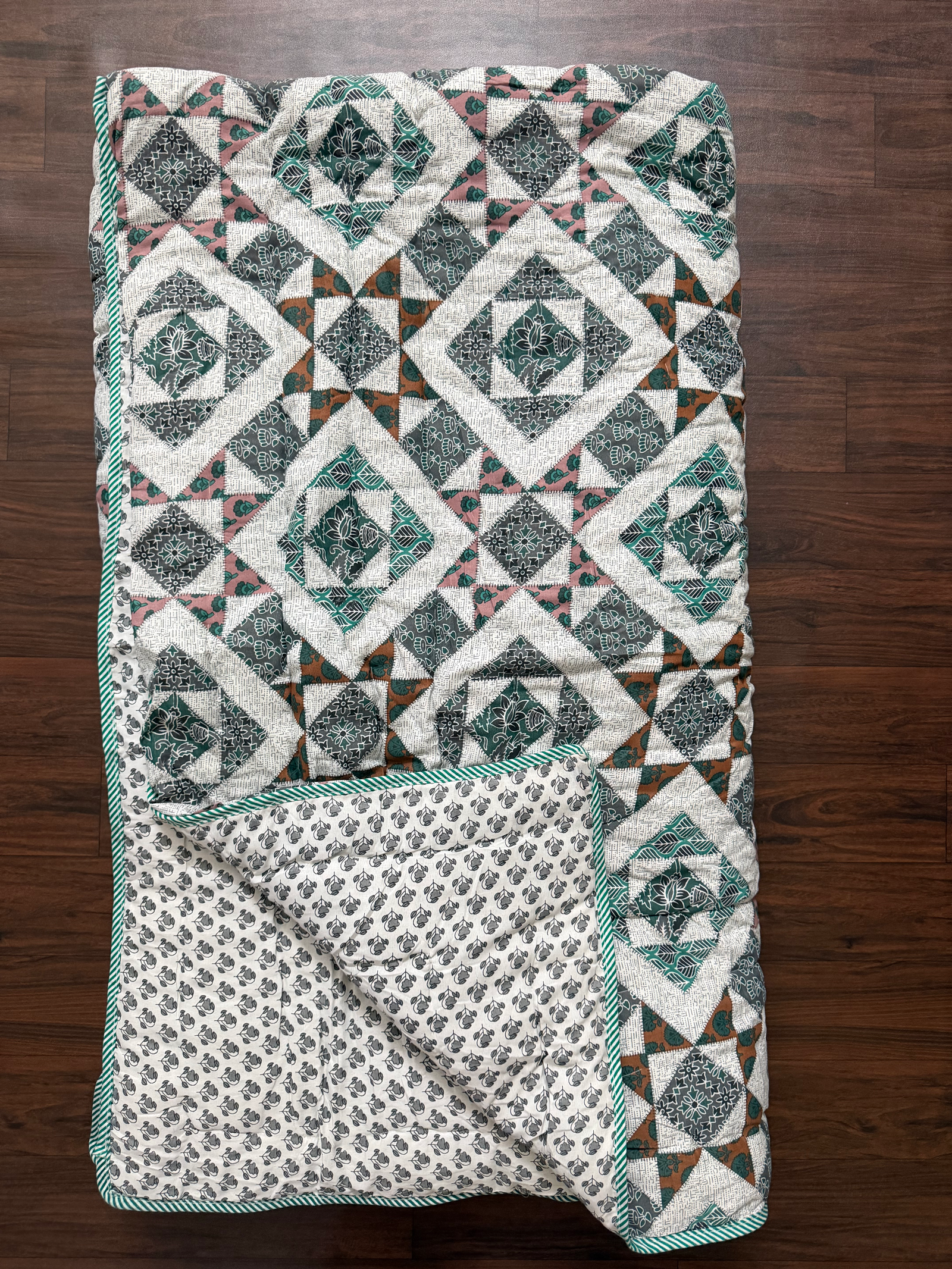 Rajai(Quilt) – Royal Mantel